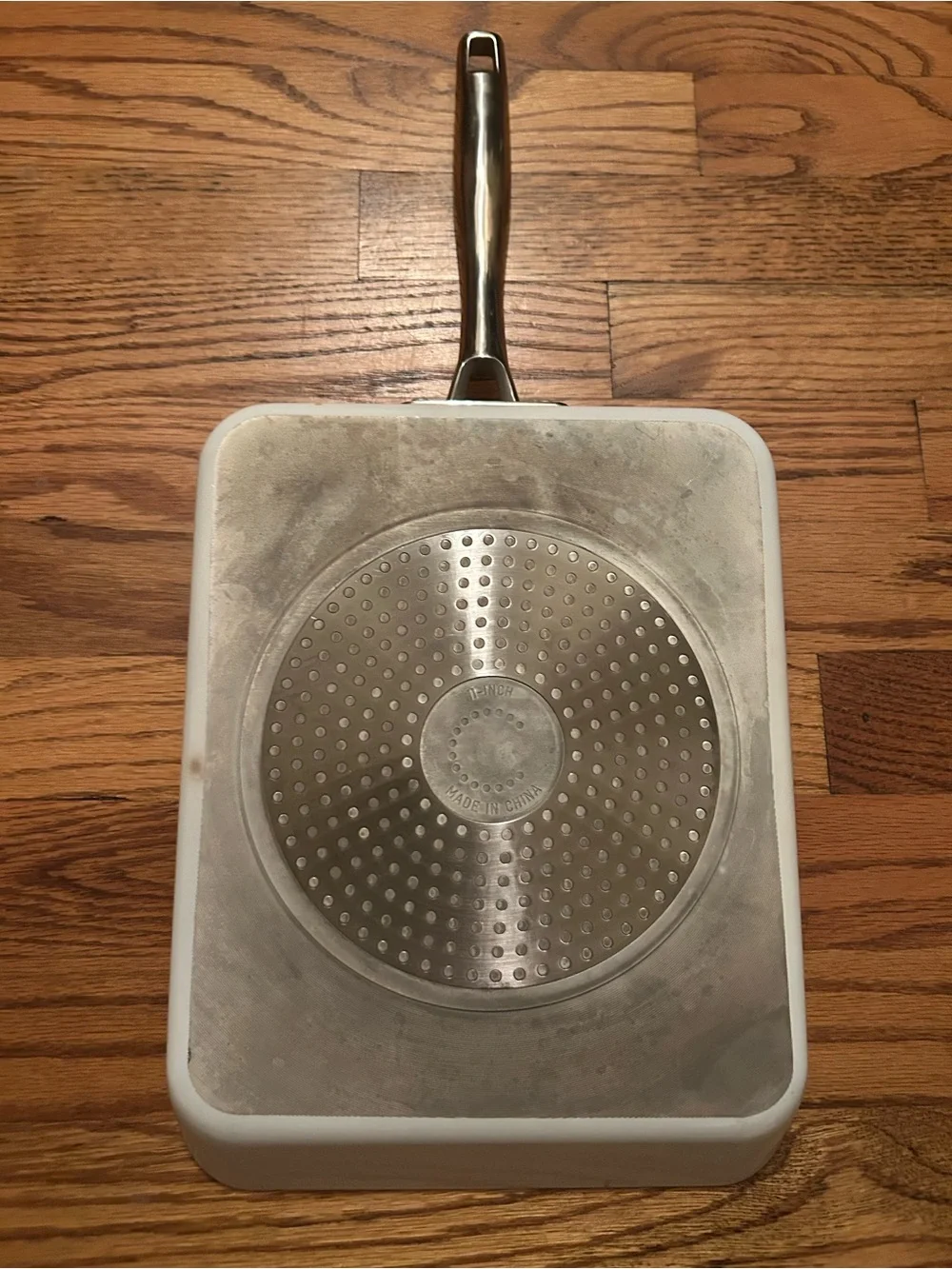 Crofton grey white